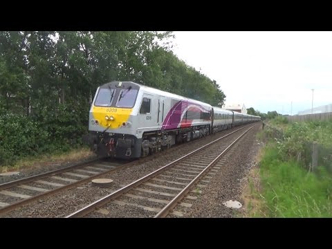 NIR 201 Class loco 209 + Enterprise Train - Adelaide 8/7/15