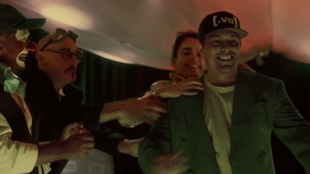 PAÍS IMPROVISTO - Cortometraje - Cine Venezolano ABAJO LA DICTADURA