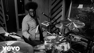 Elvis Costello And The Roots - WAKE Me Up (MSR Studios)