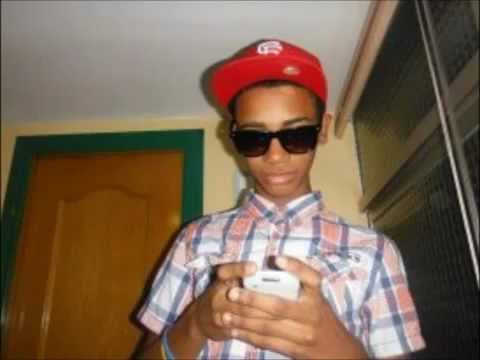 SwaggerBoy Ft. Cheo - Tu Me Tienes Loco (Prod Recio) 2013