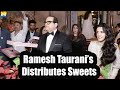 CROREPATI Filmmaker Ramesh Taurani distribute Sweets to Paps | Raveena Taurani Wedding Reception