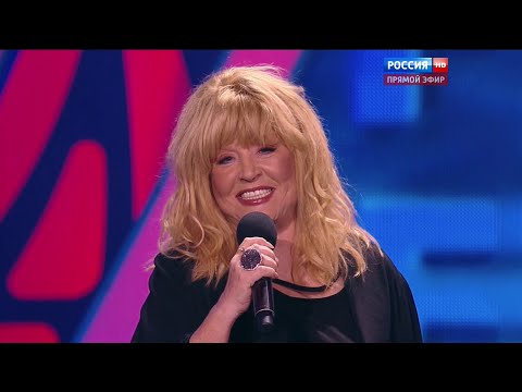 Алла Пугачева и Валерий Леонтьев - Поздно (Новая волна в Сочи, 09.10.2015 г.)