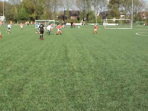 Kampioenswedstrijd DOVO JO11-1 - FC Driebergen JO11-1 eerste helft
