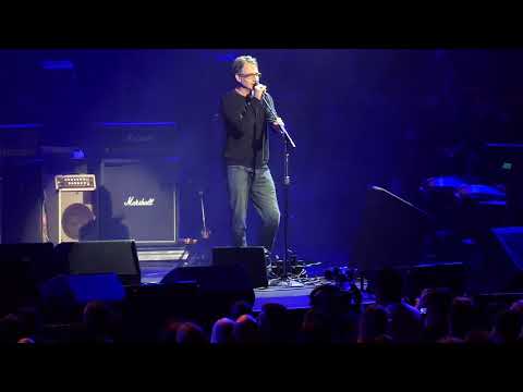 STONE GOSSARD :  CHRIS CORNELL TRIBUTE SPEECH : Forum / Los Angeles, CA (Jan 16, 2019)