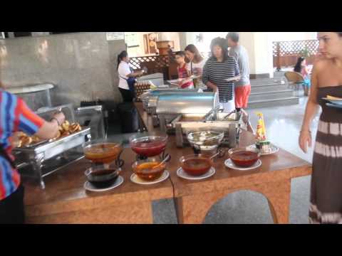 Pattaya Park3. Ресторан Первого корпуса. На завтраке в отеле . 