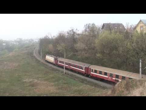 Tren R5721 Suceava - Cimpulung Moldovenesc trece prin  Scheia cu EA627  - 05.04.2017