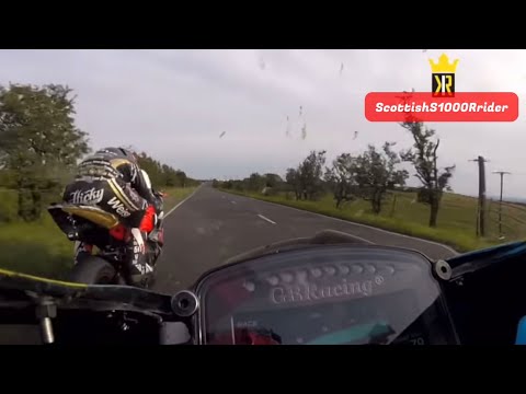 Peter Hickman vs Lee Johnston BEST LAP EVER !! Yamaha R1 Uslter GP #motogp #R1