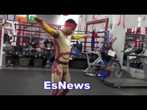 vasyl lomachenko working out - esnews boxing