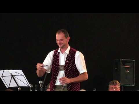 Marktmusik Eberschwang im Festzelt 2017 Kreismusikfest Ablach