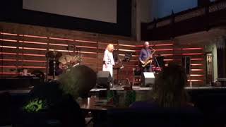 Jacqui McShee&#39;s Pentangle - I&#39;ve got a feeling