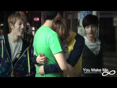 [FANCAM] 110607 Sung Kyu hug Manager