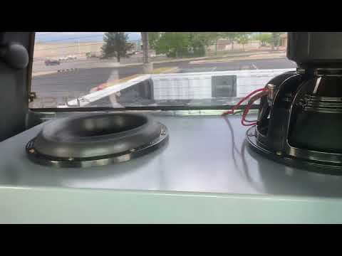 Sundown Audio M series 15s playing 28hz