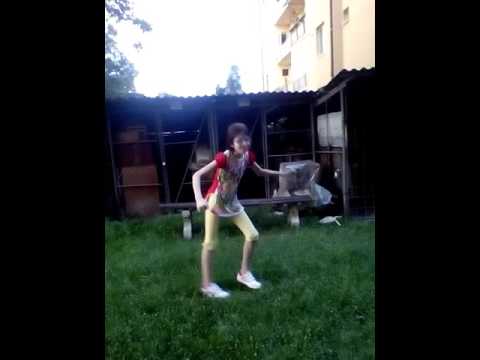 Fata dansatoare ( remix )