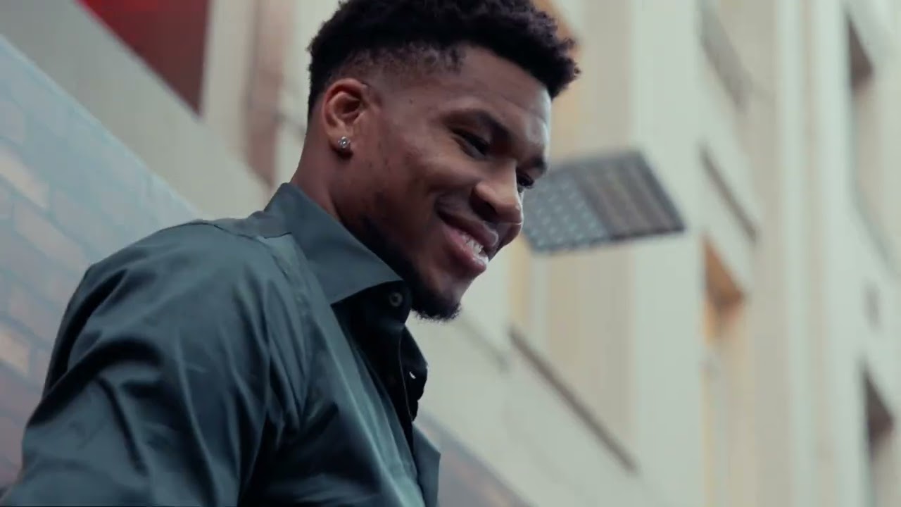 Breitling | Giannis Antetokounmpo - Event in Athens