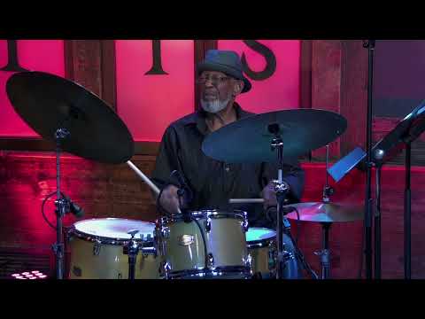 John Petrucelli Quartet Live at Chris' Jazz Cafe - Boots