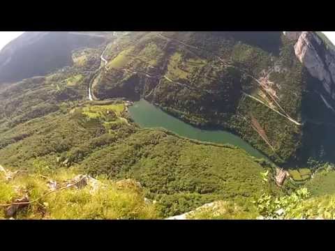 SKYDIVE DUBAI B.A.S.E 2012