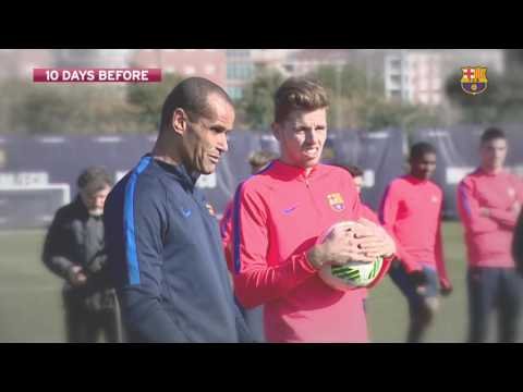 Barça B's Gerard Gumbau learns from the free kick master Rivaldo