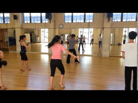 Step and Double turn (Cha-cha)