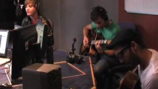 Kids in Glass Houses - Pillow Talk (Live)