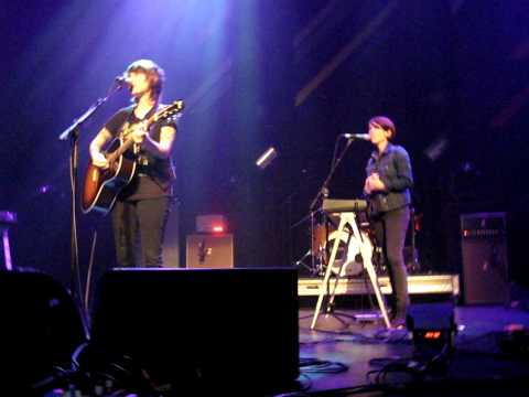 18/20 Tegan & Sara -  Wild Beasts/Syphilis + CIO @ The Forum #1, Melbourne, VIC