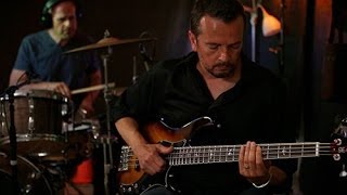 PRS SE Kestrel Bass in a Trio