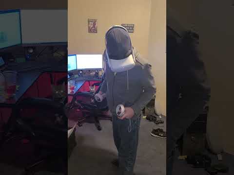 My buddy trying the Oculus Quest 2 for the first time.
