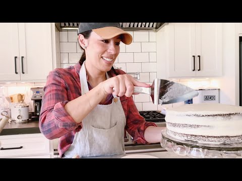 Jo's Chocolate Cake (and a sweet new addition to the farm!)