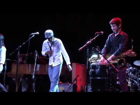 eTown Handmade Songs - Influence - "Swallowing My Pride"