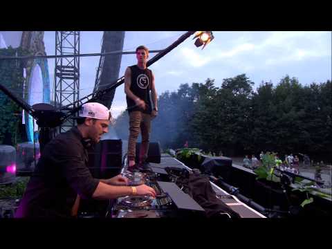 Tomorrowland 2014 | The Chainsmokers