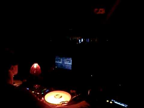 SUNDAY MORNINGS @ SASS with Markus Lindner & FMKA