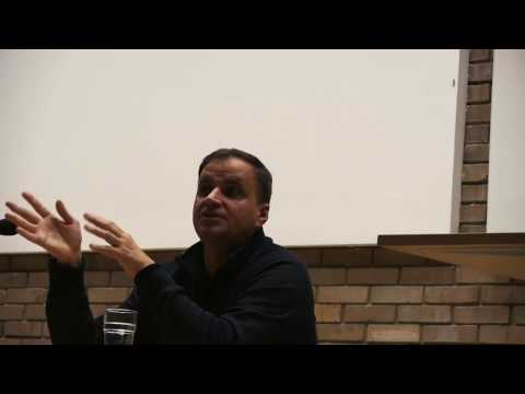 Aleksander Deyev | Człowiek, który przyparty do muru jest gotowy odnaleźć siebie