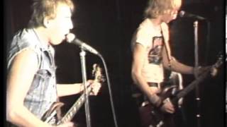 D.O.A. - General Strike - (Live at the Assasination Club, Bierkellar, Leeds, UK, 1984)