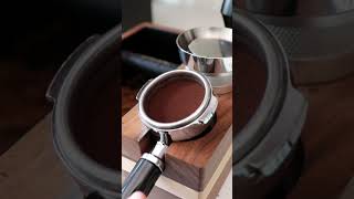 How to make a white chocolate mocha #coffee