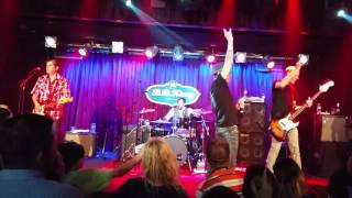 Gin Blossoms - Don't Change For Me (Live @ B.B. King in NYC 07/21/2016)