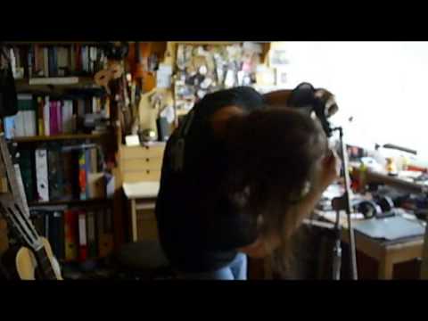 Thomas Richter - canlowankiya performs Tom Waits: I hope that I don't fall in love with you