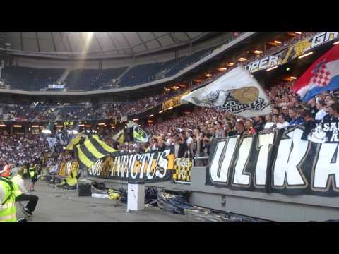 AIK-klacken sjunger "En Daniel Tjernström"