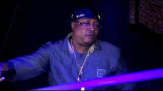 E-40 takes it back 21 years with "Sprinkle Me" at the Affiliate Ball