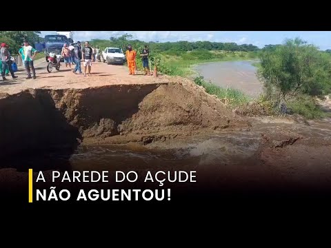 Açude Rompeu e leva parte da estrada em Jaguaretama no Ceará!