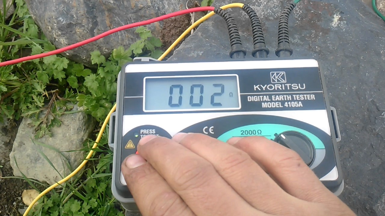 Medición de poso a tierra con Medidor de Tierra Kyoritsu 4105A