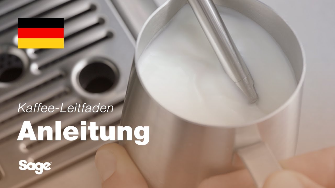 Manuelles Aufschäumen von Milch