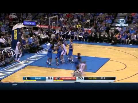Brandan Wright athletic slam & block on Reggie Jackson
