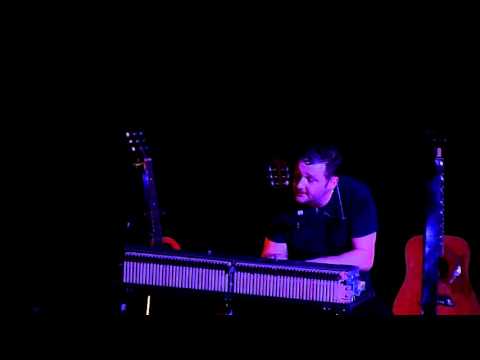 Novastar (Joost Zweegers Akoestisch) - Never Back Down -- Live At AB Brussel 18-12-2015