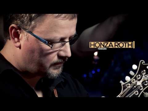 Wyrton - Wyrton - Barový mol [Official Video]