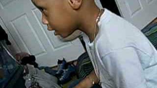 JJ SINGING KISS ME THRU THA PHONE SOULJA BOY