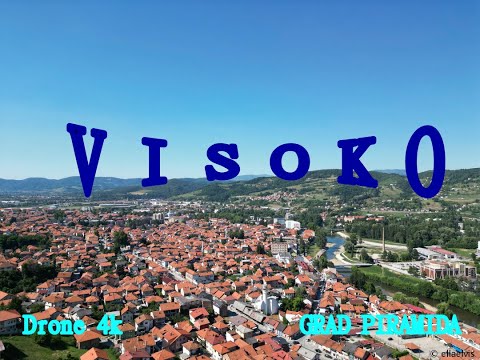 Visoko  /  Bosna i Hercegovina  /  Bosnian pyramids  / Drone 4k