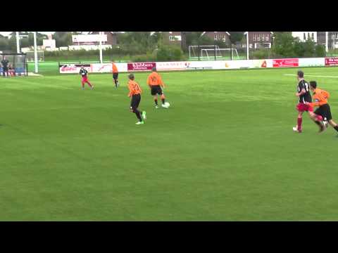 16 augustus 2013 VV De Meern B-selectie - Ipswich Town FC U17 vr 4-0 Koekoek...poortje van Anis