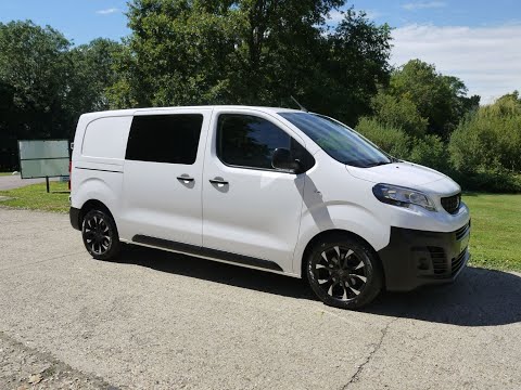 Peugeot Expert City Van