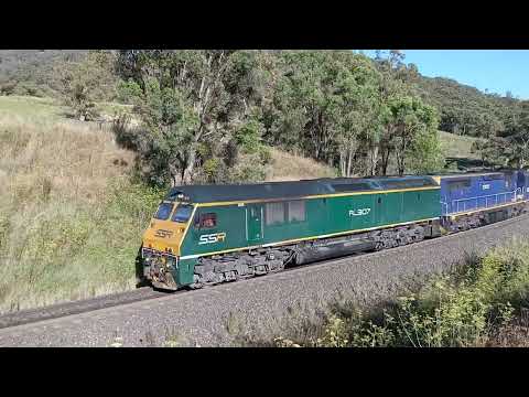 SSR Grain train at Ardglen descending in Pangela RL307 C507 442s2 1201 C509 869 48s35 C506 NSW rail.