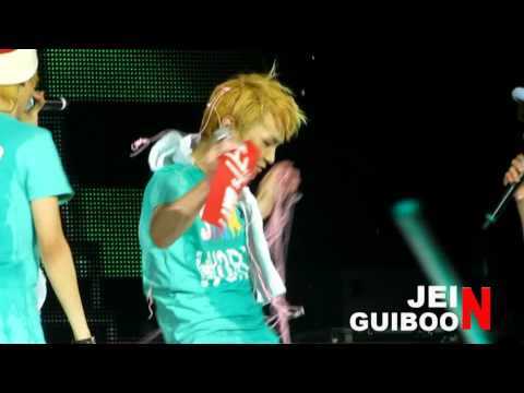 [Fancam] 110910 SHINee KEY - Go Keybom! in Singapore Concert