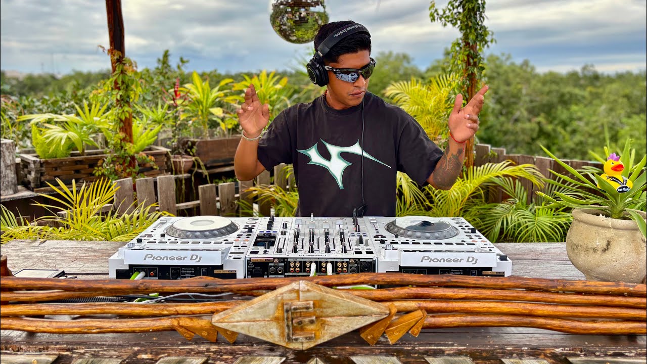 Maze | Techno & Psy Trance Sunset Mix 2026 | By @EPHIMERATulum